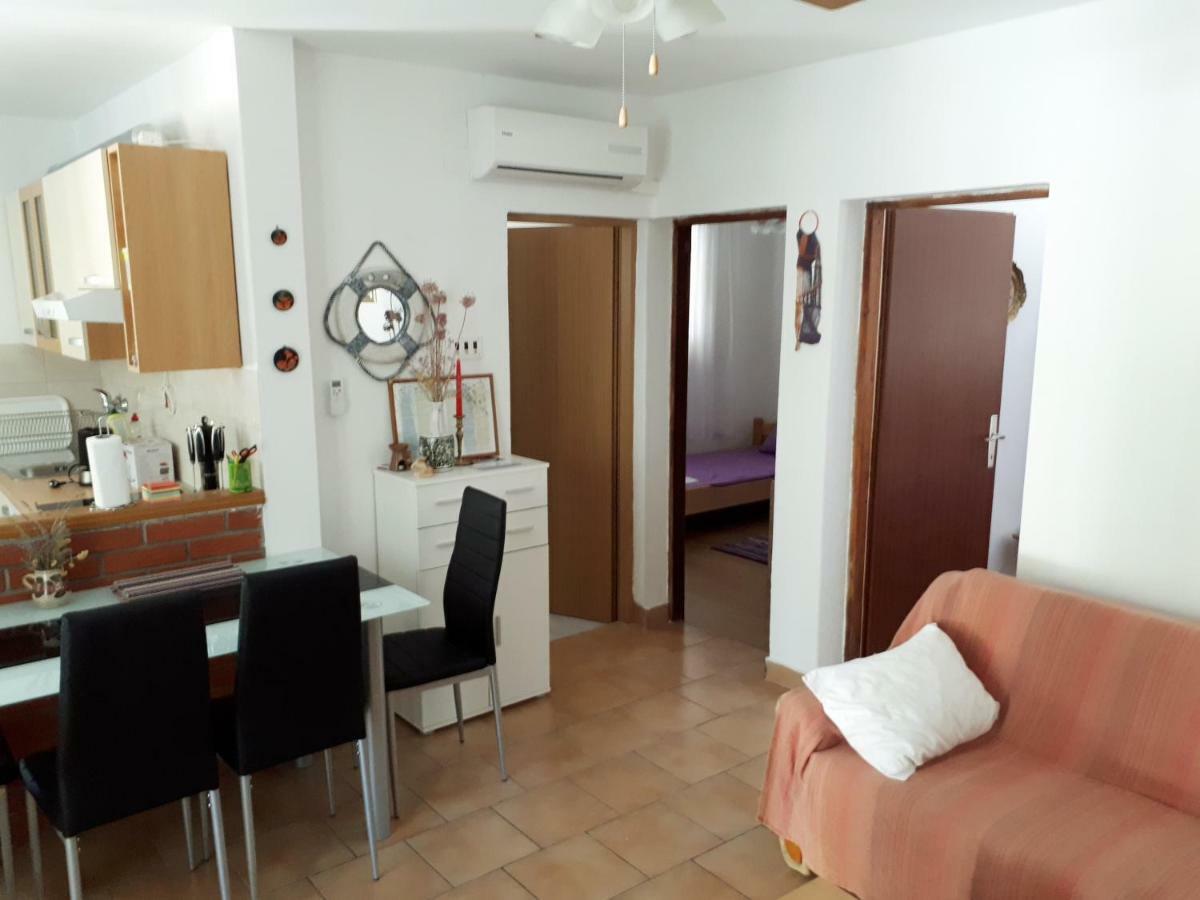 Апартаменты Apartman Fox Пировац Экстерьер фото